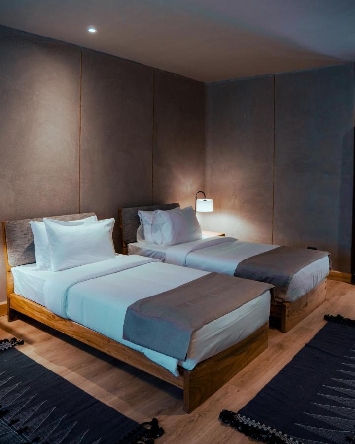 Chospa Hotel, 레 외부 사진