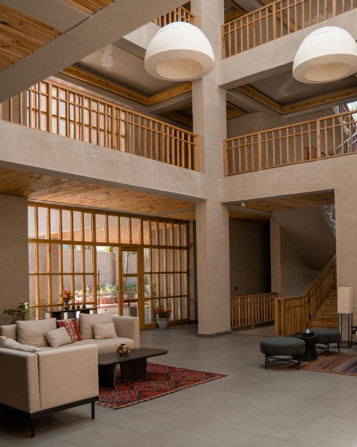 Chospa Hotel, 레 외부 사진