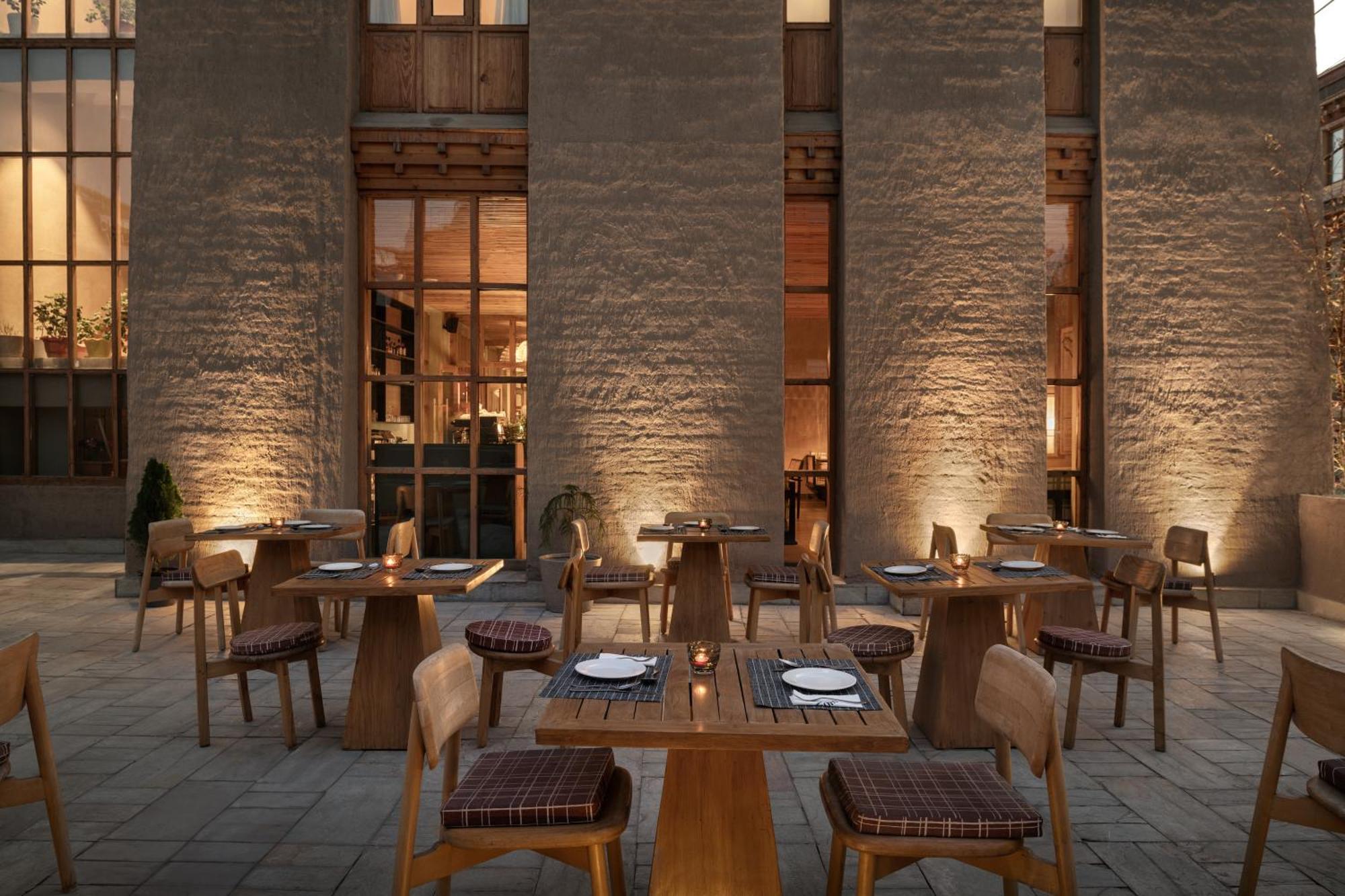 Chospa Hotel, 레 외부 사진