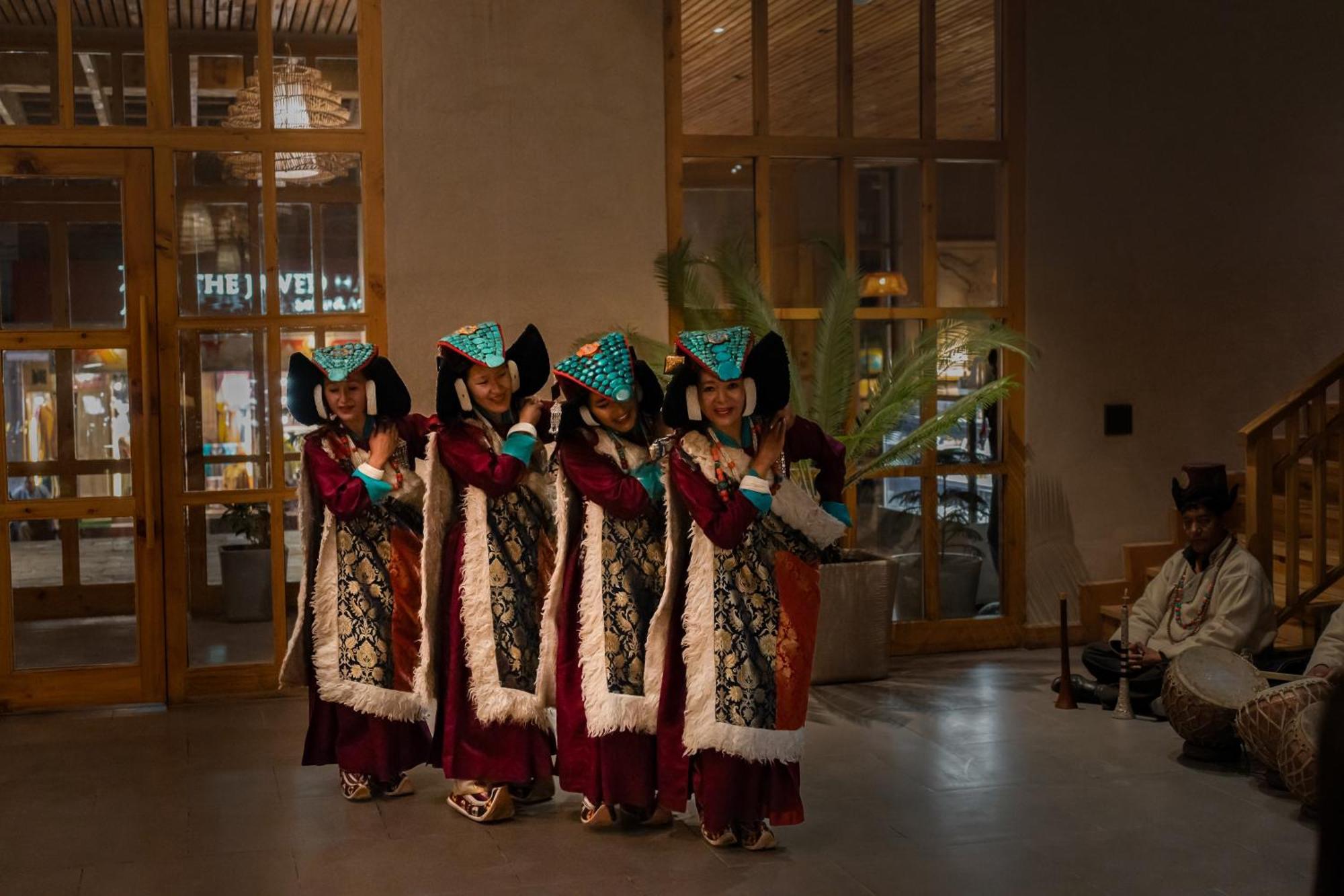 Chospa Hotel, 레 외부 사진