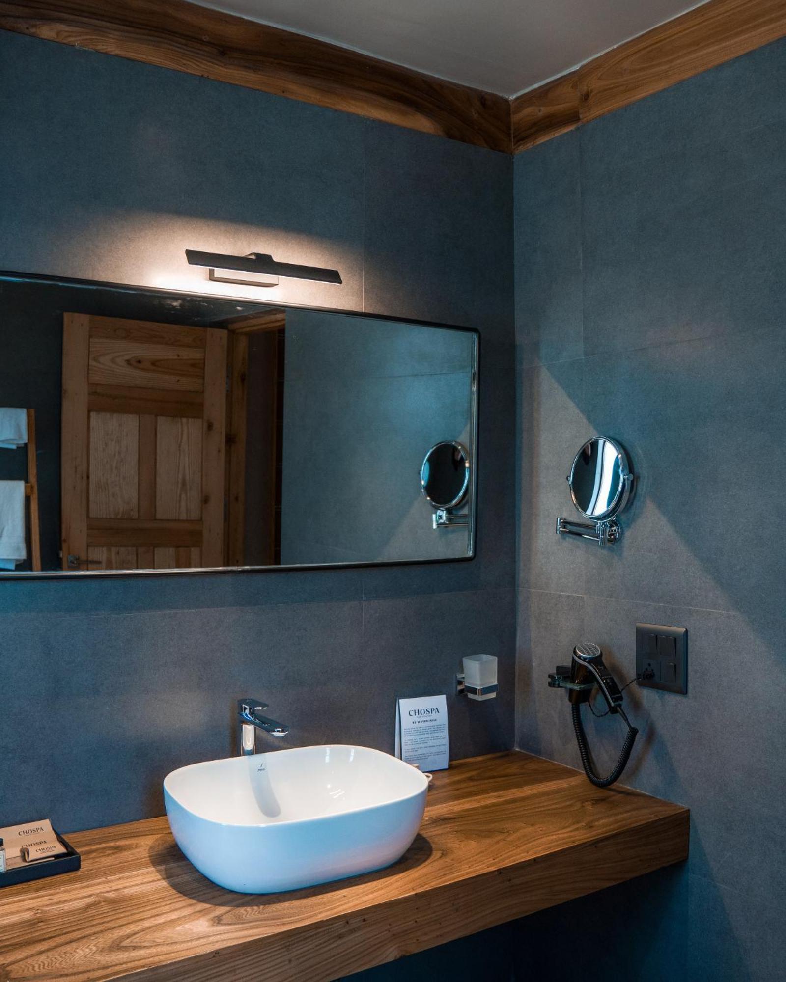 Chospa Hotel, 레 외부 사진