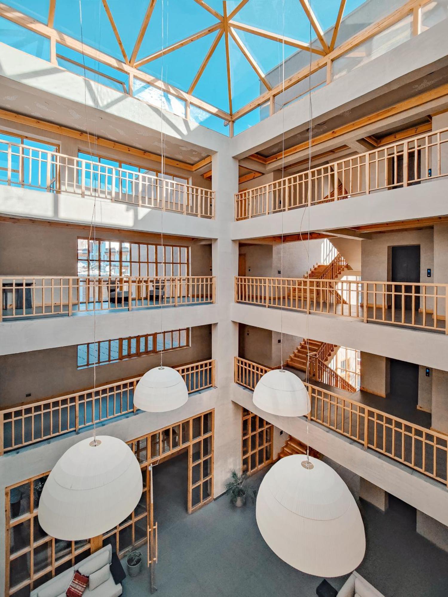 Chospa Hotel, 레 외부 사진